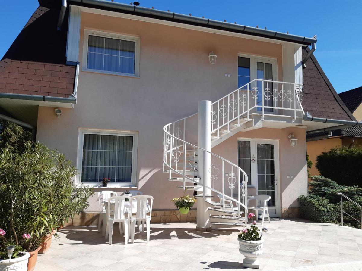 Fodi Apartman Zalakaros Exterior photo